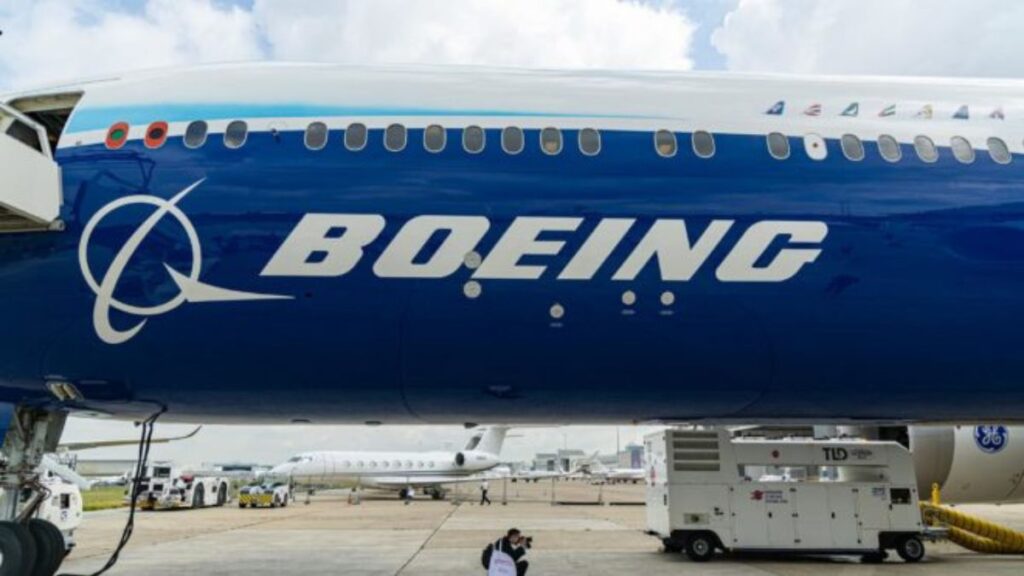 Funcionários da Boeing Expressam Preocupações com Segurança e Qualidade de Produção