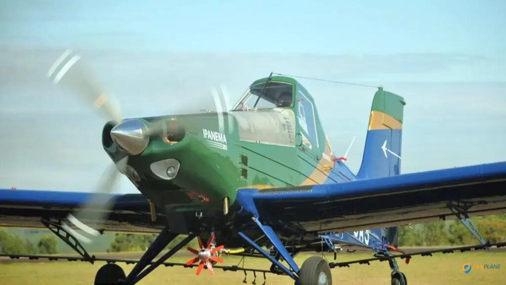 avião agrícola a etanol