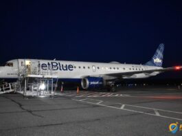 Explore o Primeiro Voo da JetBlue para Comunidade de Serviço Aéreo